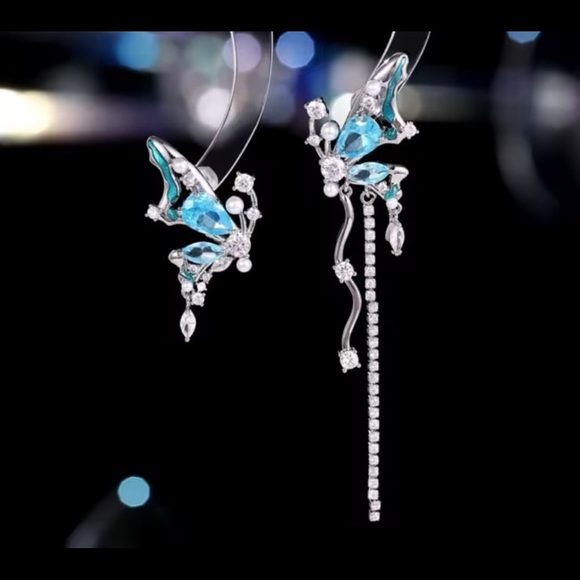 Gorgeous new sapphire shades asymmetrical butterfly silver earrings #272 - Picture 4 of 12